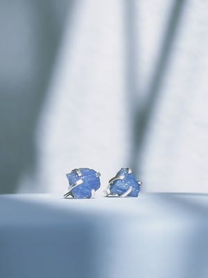 SHASHAYA - Raw Tanzanite Gemstone Stud Earrings