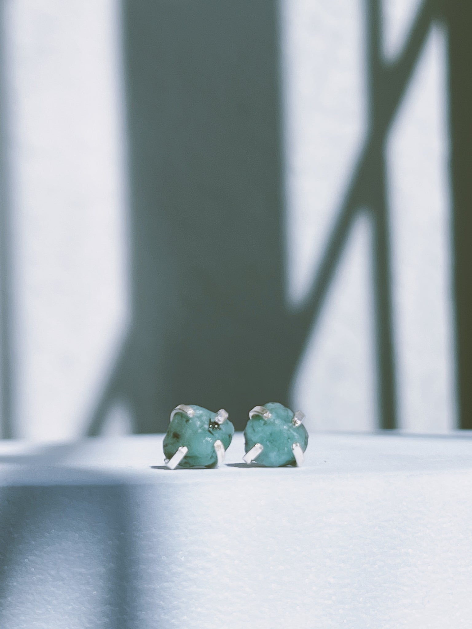 OLWEN - Emerald Gemstone Stud Earrings