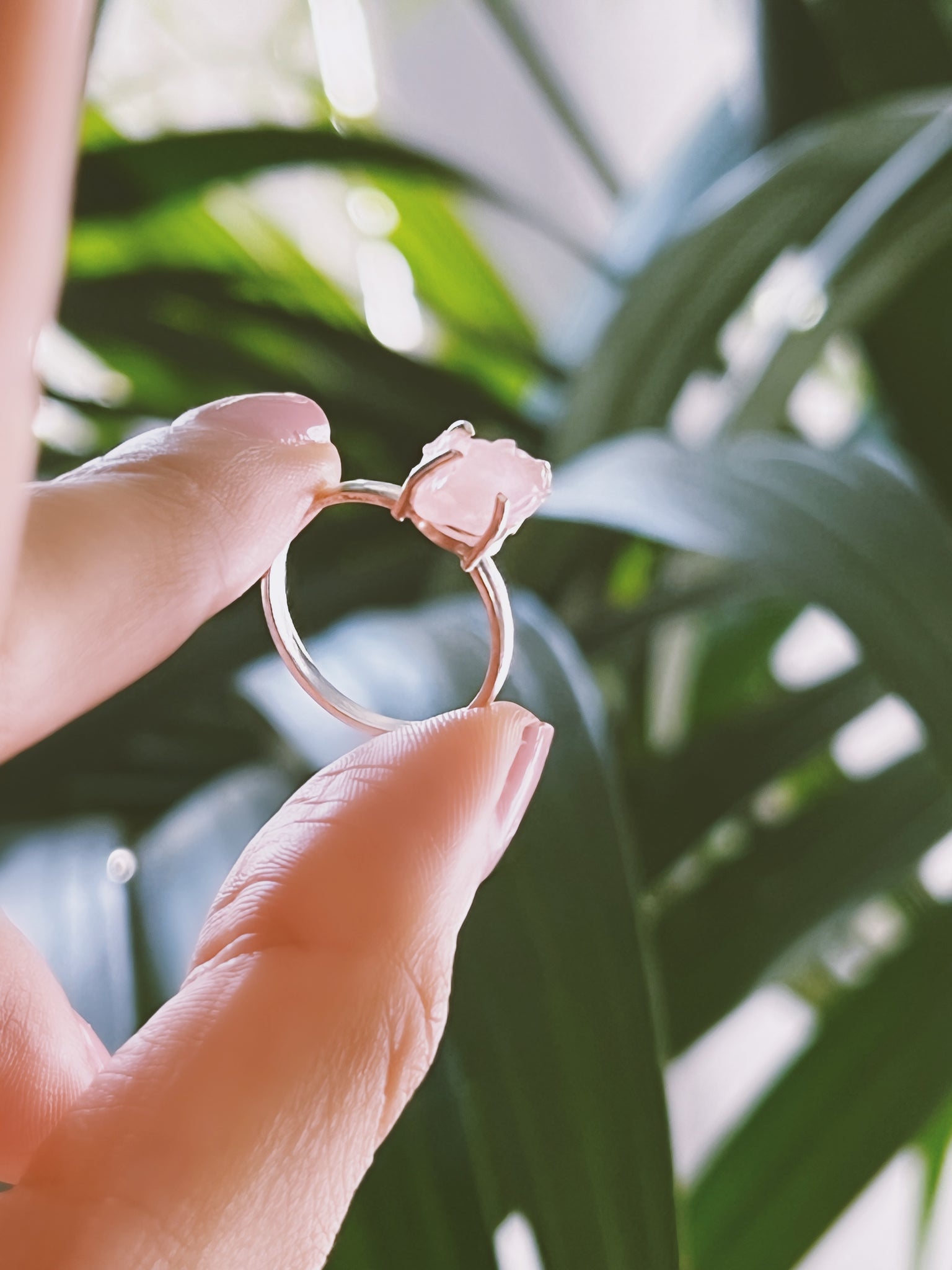 CLEMENTIA - Raw Rose Quartz Gemstone Ring