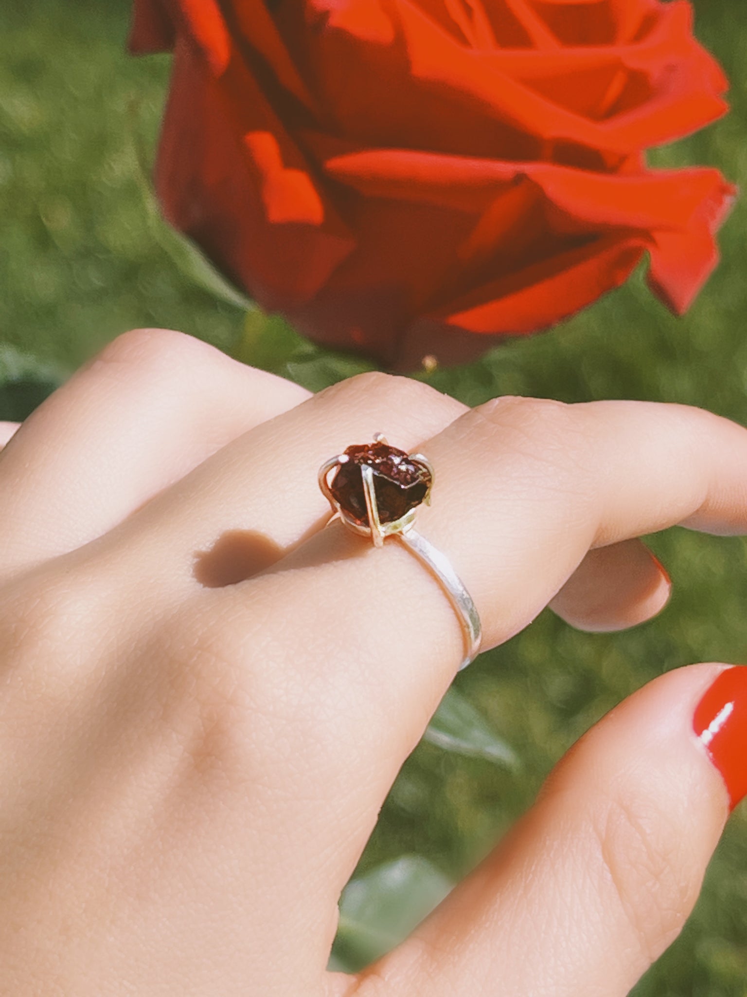 MAWU - Raw Garnet Gemstone Ring