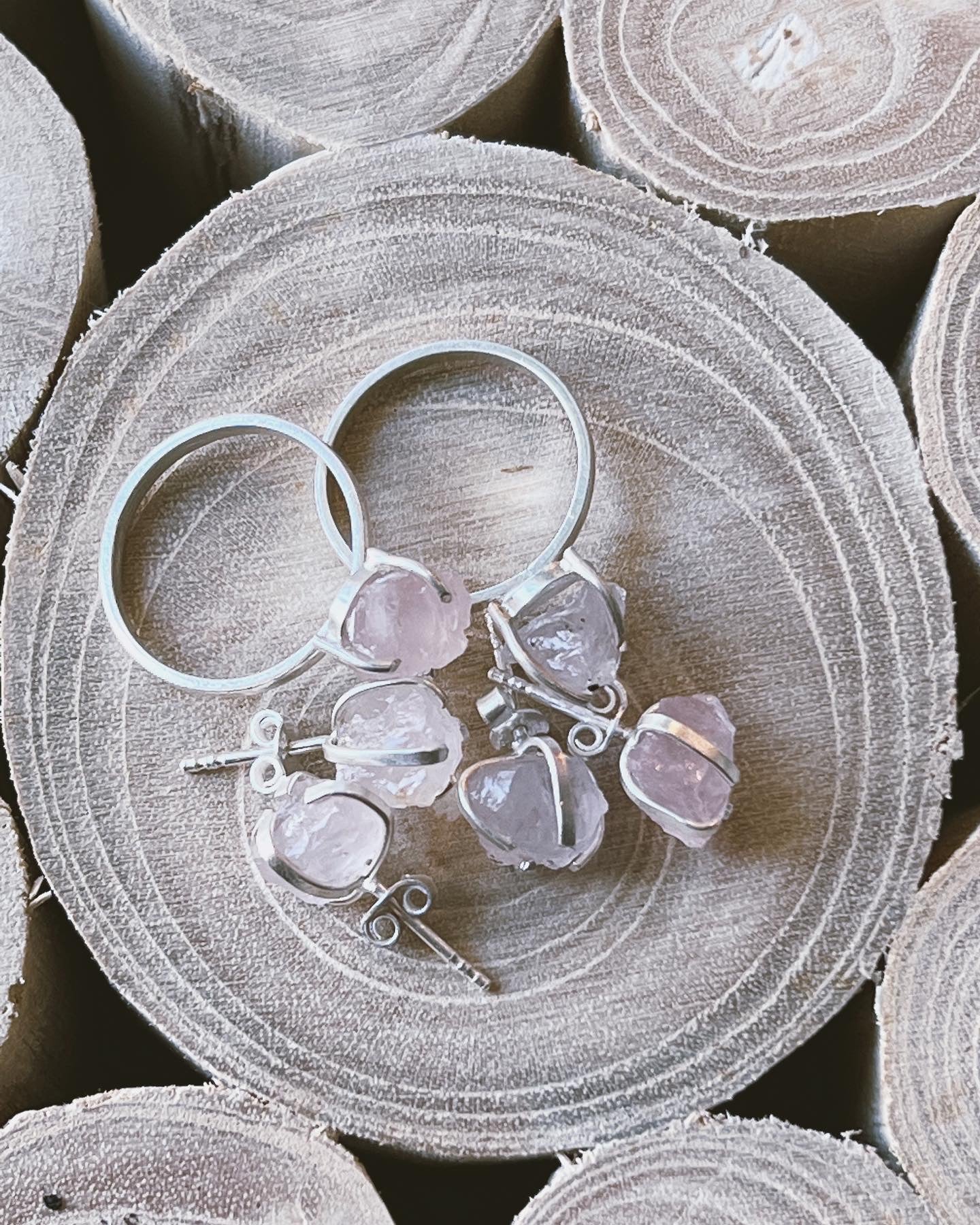 CLEMENTIA - Raw Rose Quartz Gemstone Stud Earrings